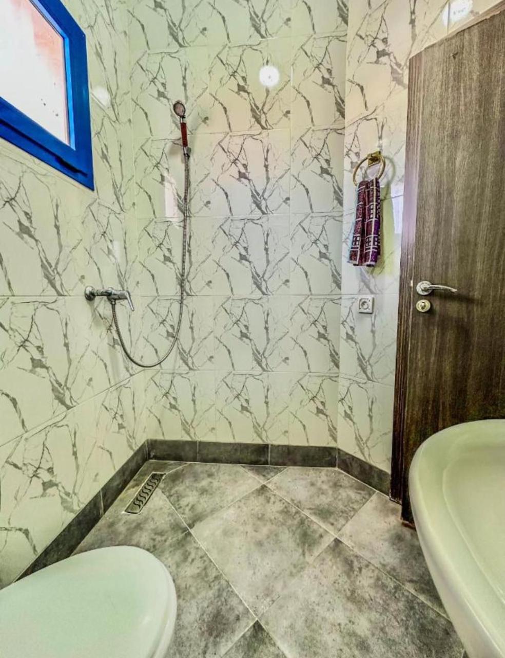 برطمة لبيع (ساروت) في الأوقاف – فرصة استثمارية