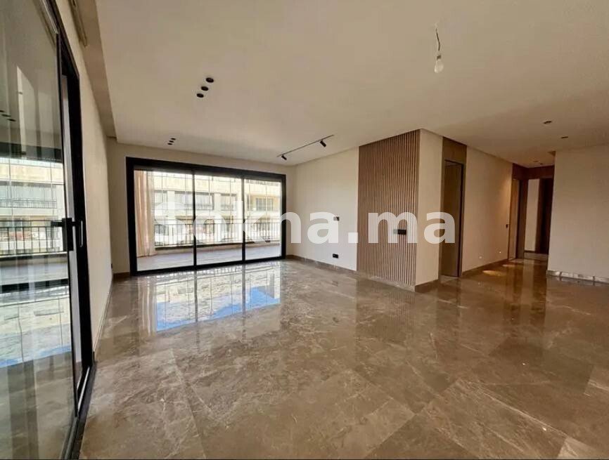 Appartement neuf haut standing à louer – Souissi Orangeraie, Rabat