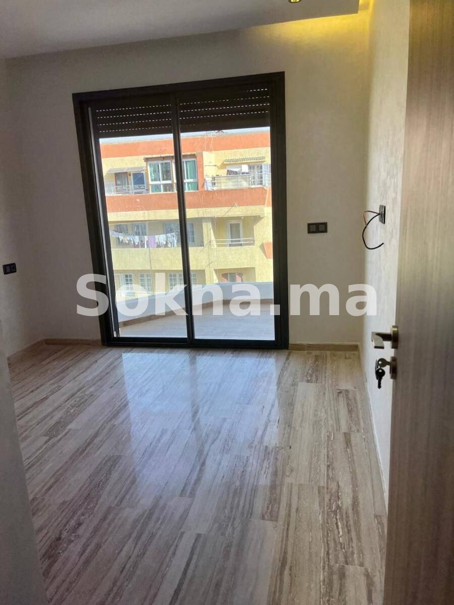 Studio Neuf à Louer à Casablanca | 42 m | Proche CFC & Hôpital Cheikh Zayed