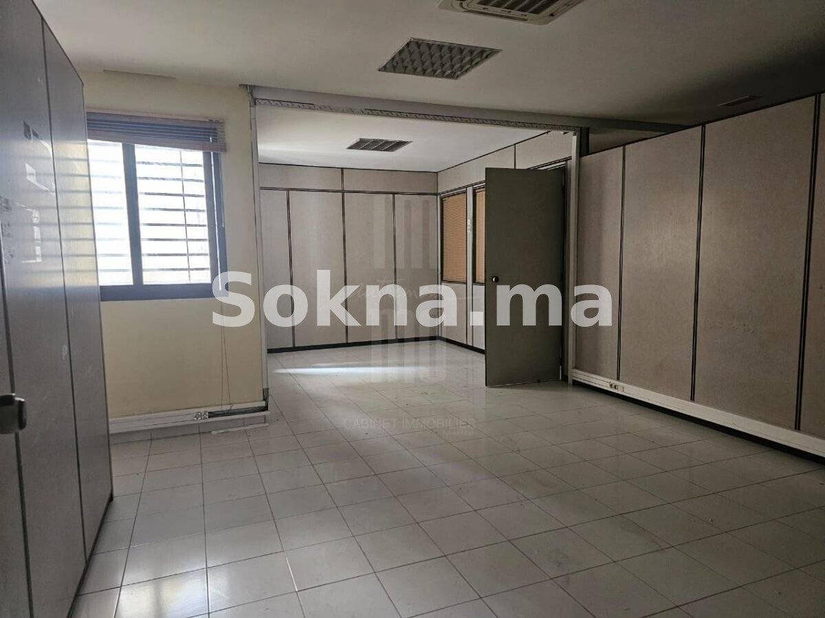 Plateau de Bureau 320 m² à Louer – Boulevard Zerktouni, Casablanca (Anfa)