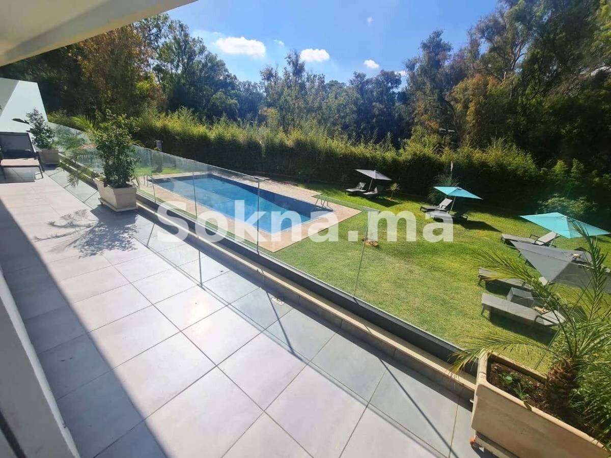 Appartement de luxe à vendre à Rabat Souissi – (310 m) avec piscine privée et forte rentabilité locative