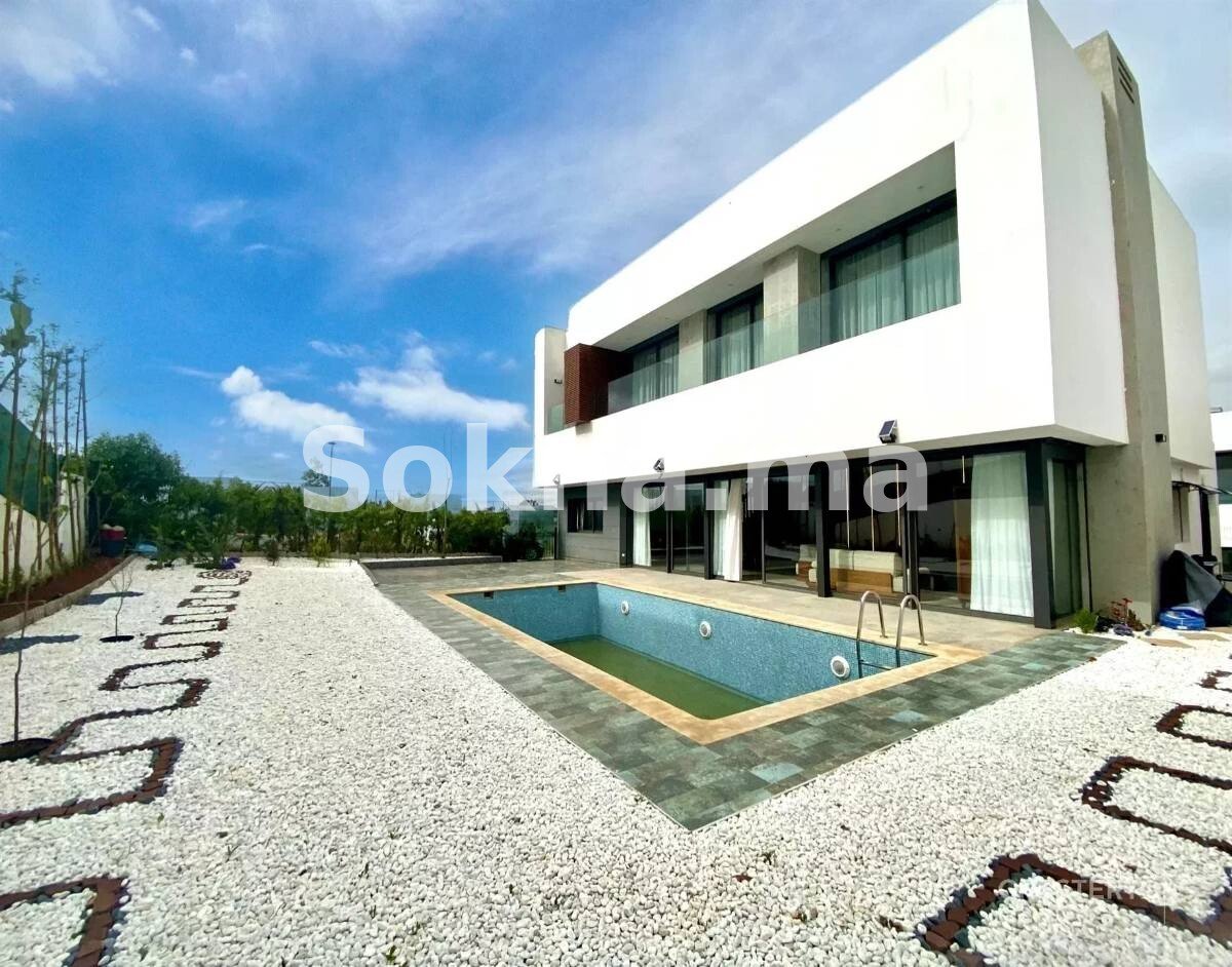 Villa de luxe à vendre à Témara – El Menzeh- 313 m-Piscine- Jardin japonais-4 Bedrooms