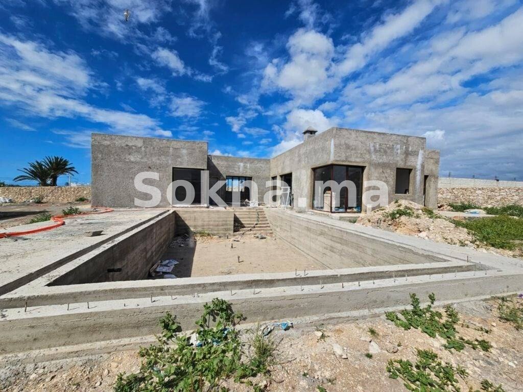 Villa à vendre à Essaouira Ghazoua – 4 suites – Piscine – Terrain 1000 m – Style beldi