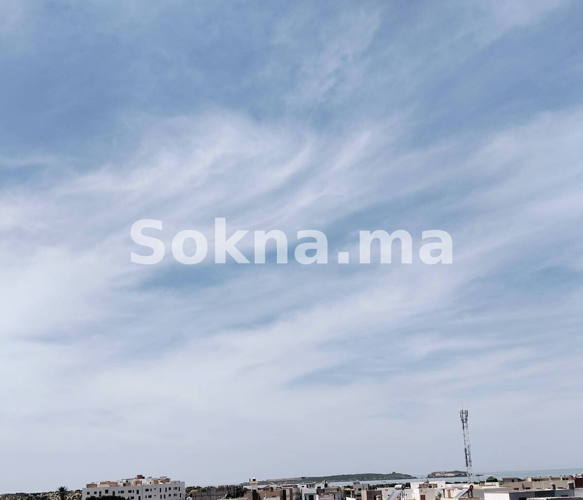Appartement à vendre à Essaouira – Quartier Argana avec rooftop privé