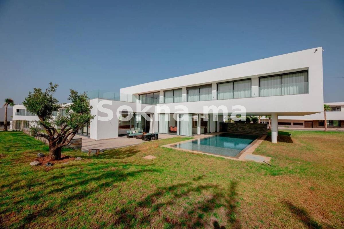 Villa moderne neuve à vendre à Rabat El Menzeh – 794 m avec piscine et domotique