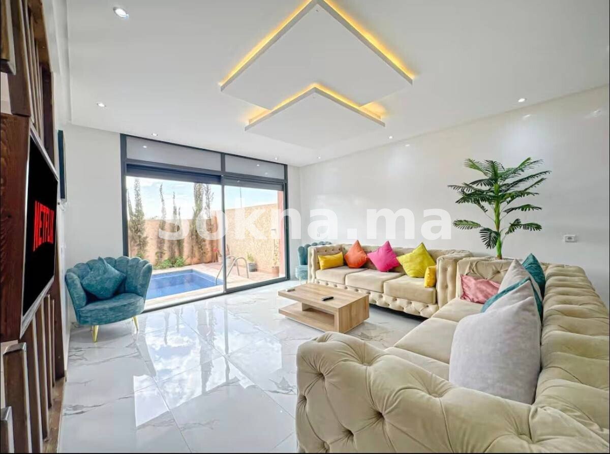 Villa Moderne à Vendre – Route Ouarzazate KM 6, Marrakech