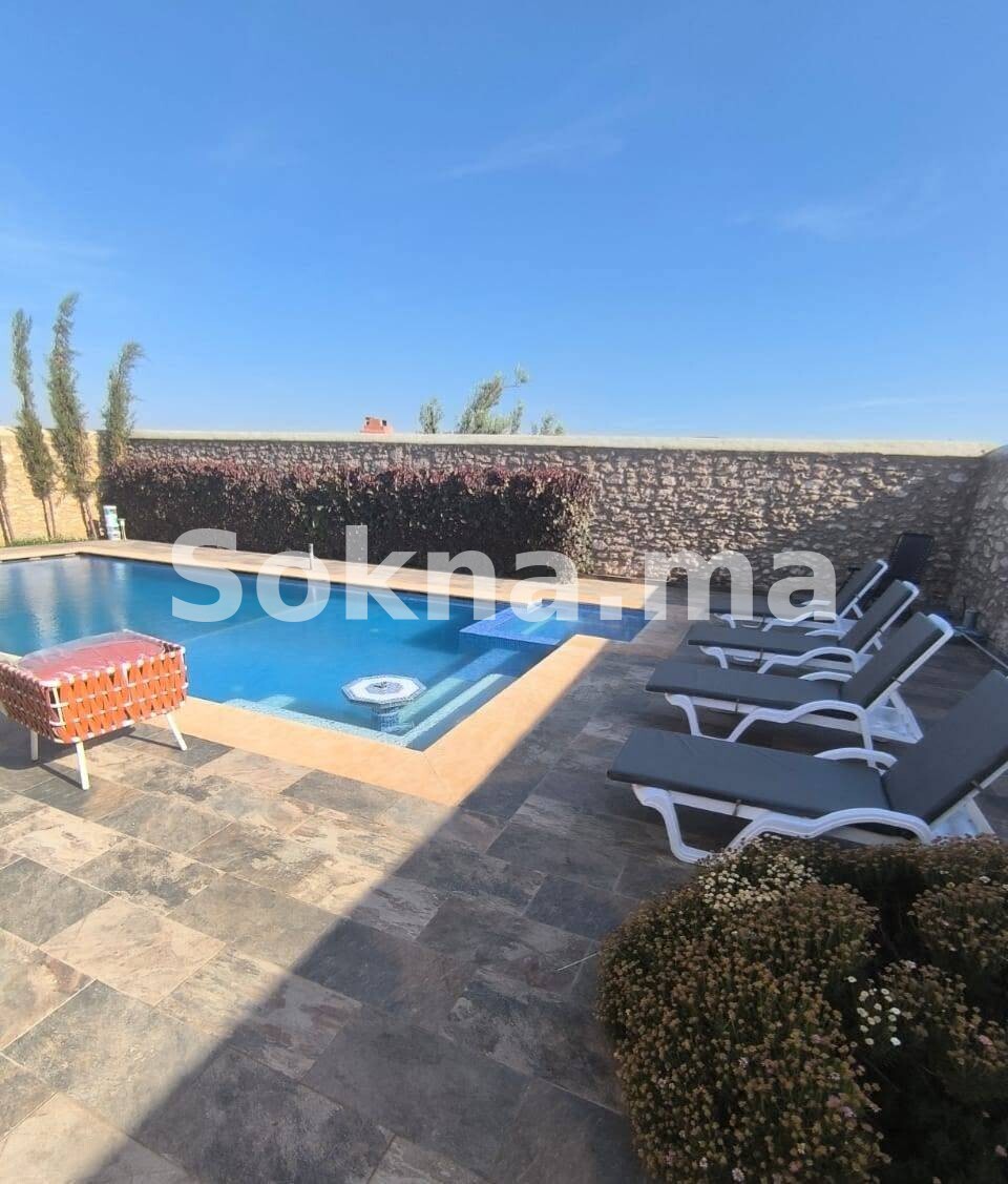 Villa avec Piscine Privée à Louer – Proche d’Essaouira