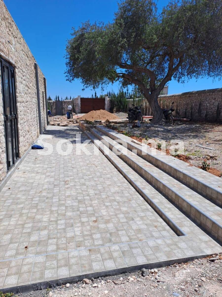 Location Longue Durée | Maison avec Piscine Privée à Douar Adamna