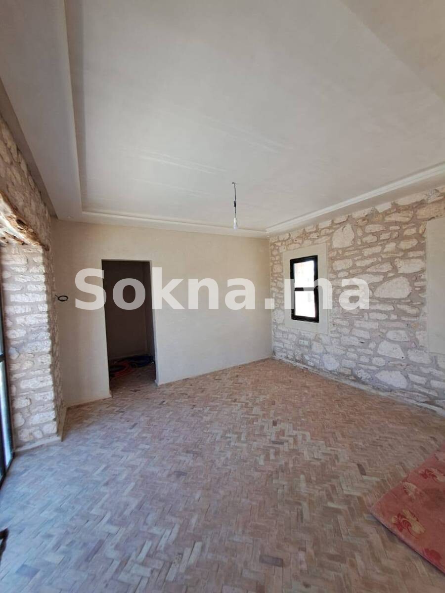 Location Longue Durée | Maison avec Piscine Privée à Douar Adamna - Image 2