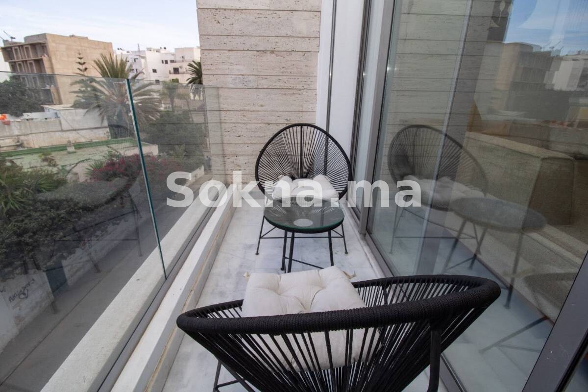 Studio Haut Standing avec Terrasse – Location Journalière - Image 3