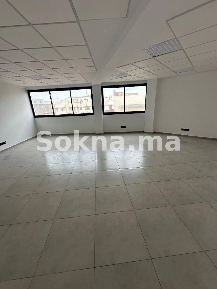 Bureaux Haut Standing de 60 à 100 m – Route Côtière Aïn Sebaâ - Image 4