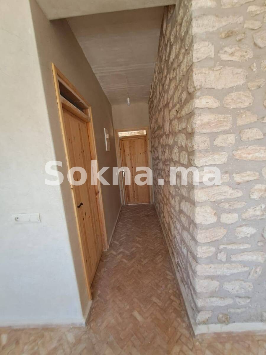 Location Longue Durée | Maison avec Piscine Privée à Douar Adamna - Image 4