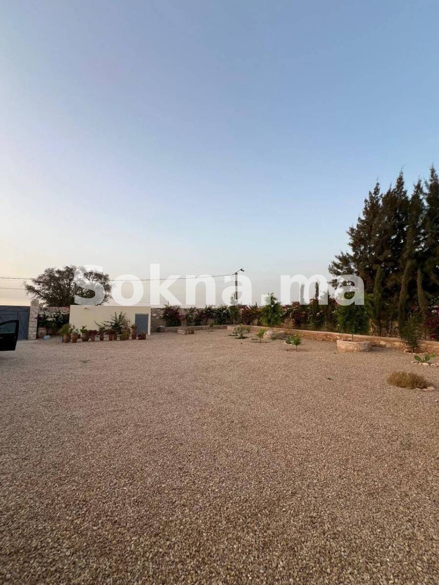 Villa de Luxe à Louer – Piscine, Jardin Arboré et 4 Suites