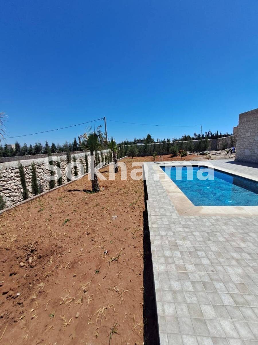 Location Longue Durée | Maison avec Piscine Privée à Douar Adamna - Image 7