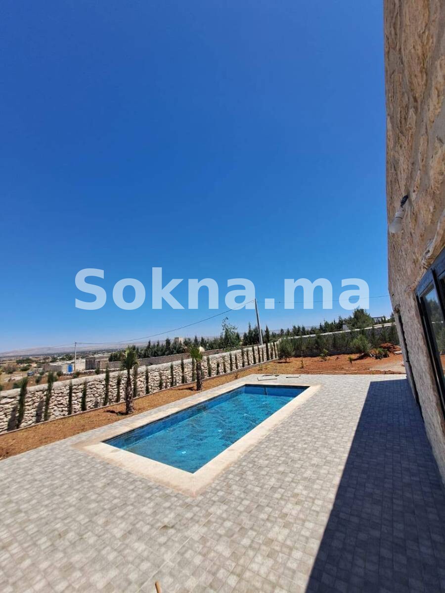 Location Longue Durée | Maison avec Piscine Privée à Douar Adamna - Image 9
