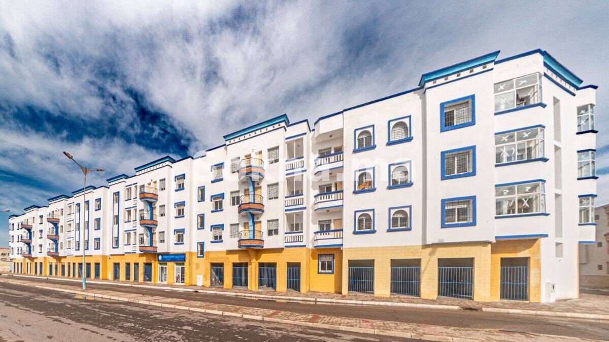 Locaux Commerciaux à Vendre au Cœur d'Essaouira – Résidence Al Bohayra 27 m², 28 m² et 32 m²