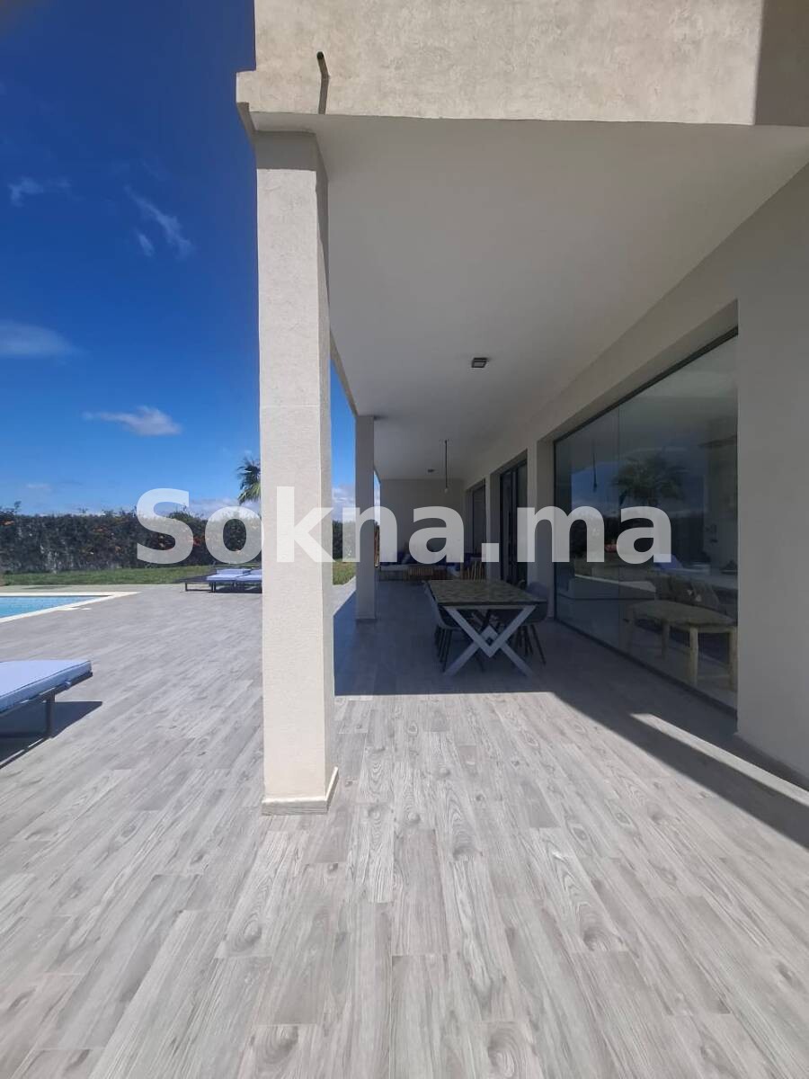 Villa d'Exception avec Piscine et Grand Jardin – Ghazoua, Km 8 - Image 19