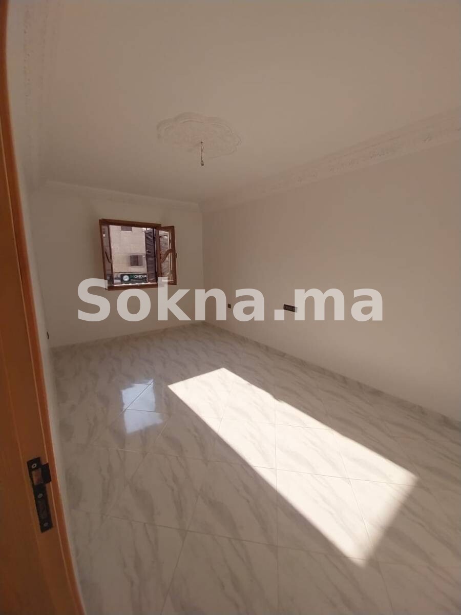 Appartement à louer 2 chambres avec terrasse privée